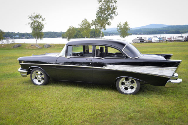 1957 Black Chevrolet Bel Air/150/210