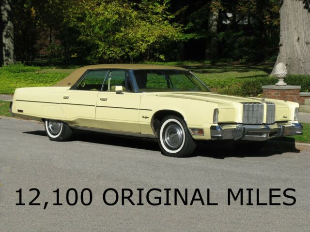 1978 Yellow Chrysler New Yorker Sedan