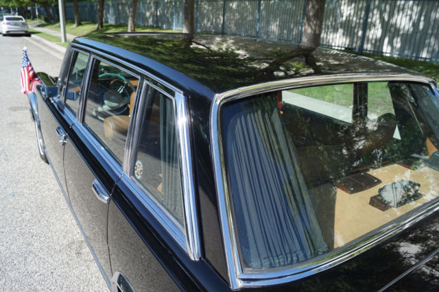 1972 Black Mercedes-Benz 600 5/6 Passenger Limousine Limousine
