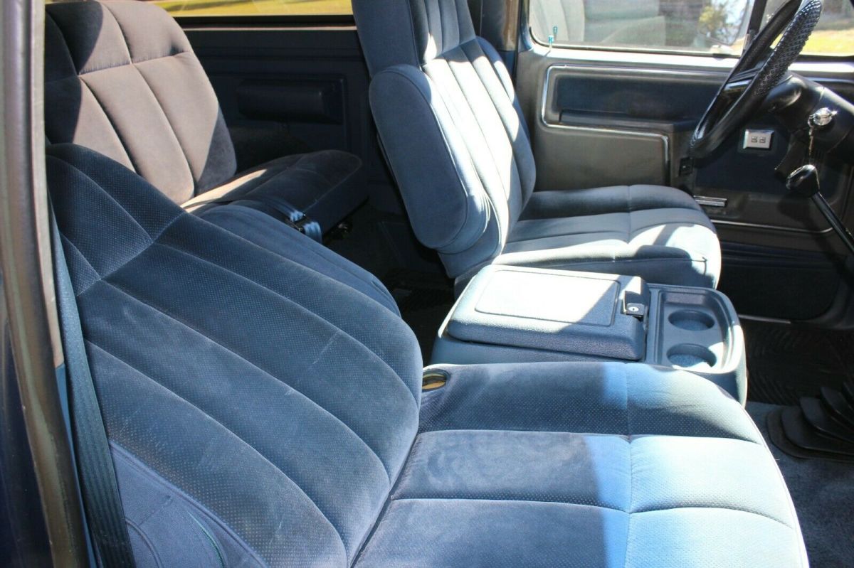 1986 Blue and White Ford Bronco