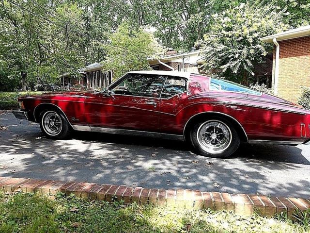 1973 Burgundy Buick Riviera Coupe