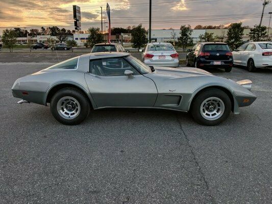 1978 Silver Chevrolet Corvette Coupe