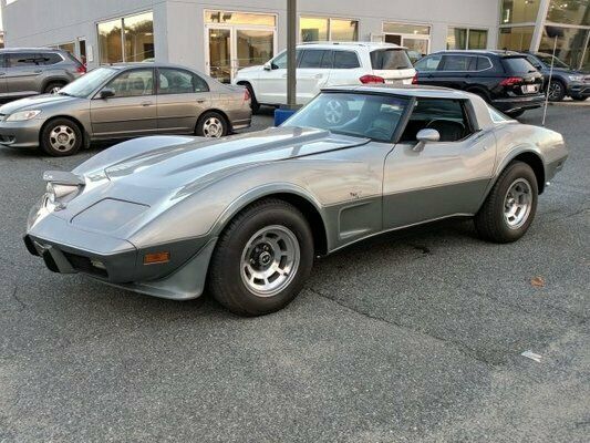 1978 Silver Chevrolet Corvette Coupe