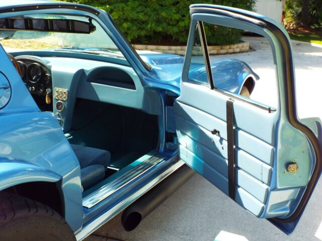 1963 Blue Chevrolet Corvette Coupe