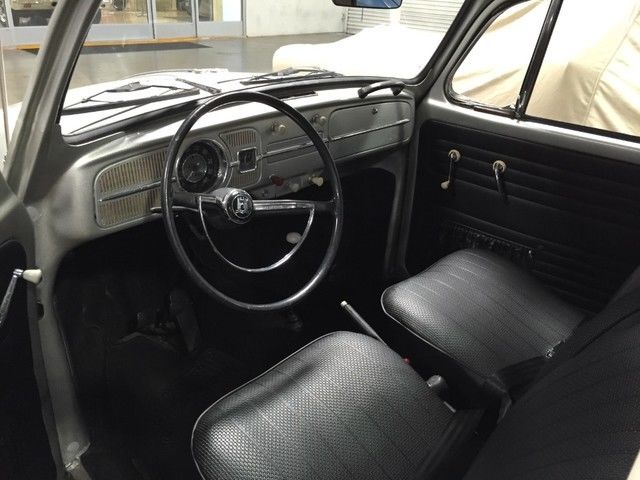 1966 Silver Volkswagen Beetle - Classic Coupe