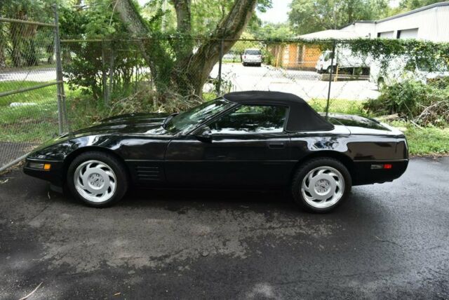 1992 Black Chevrolet Corvette Convertible