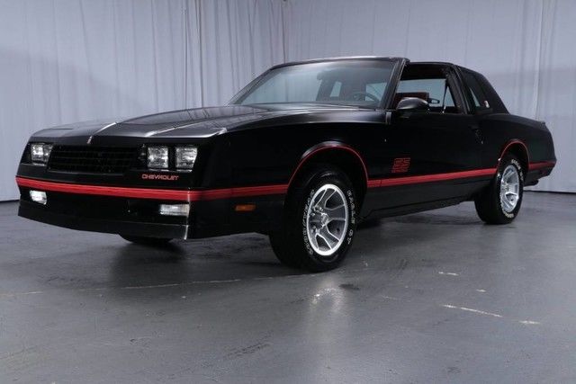 1987 Black Chevrolet Monte Carlo Coupe