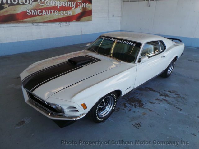 1970 White Ford Mustang