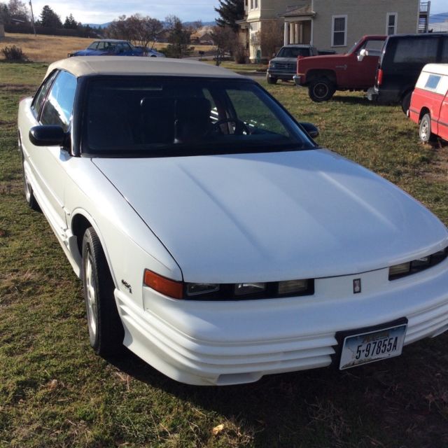 1993 White Oldsmobile Cutlass Convertible