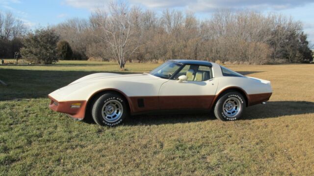 1981 Tan Chevrolet Corvette t top