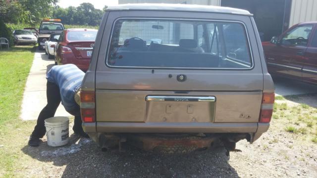 1985 Gold Toyota Land Cruiser SUV