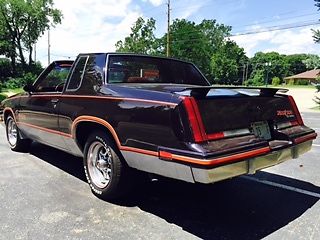 1983 Black Oldsmobile 442 Coupe