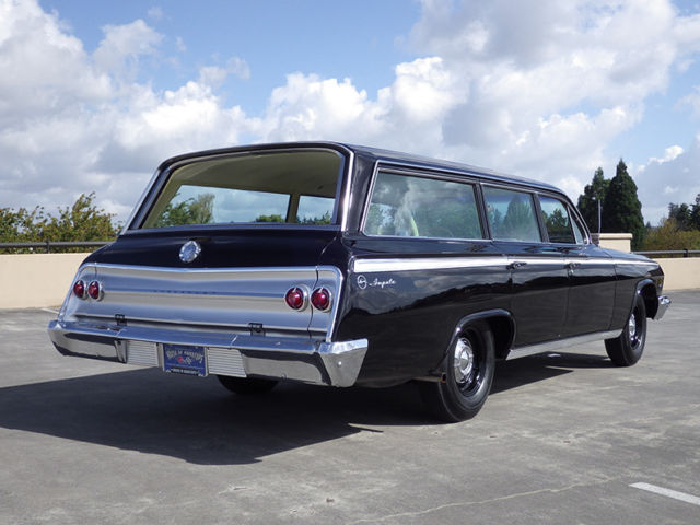 1962 Black Chevrolet Impala Wagon