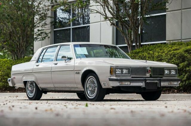 1983 Gray Oldsmobile Ninety-Eight Sedan