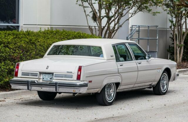 1983 Gray Oldsmobile Ninety-Eight Sedan