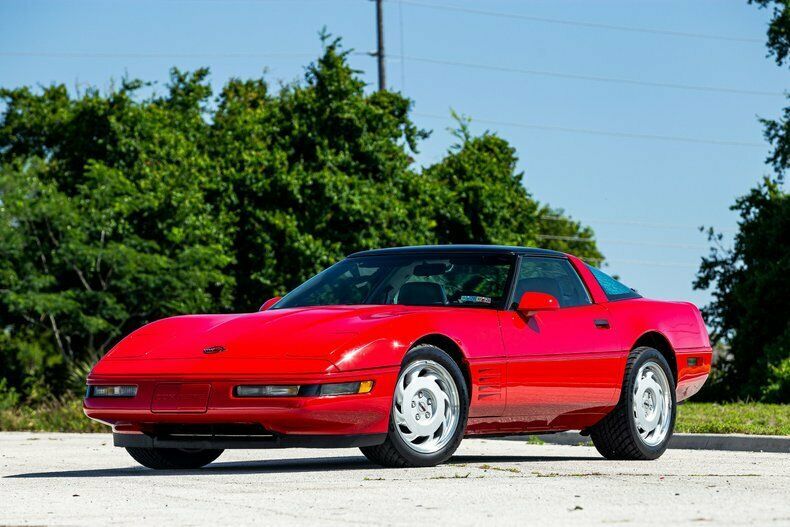1992 Red Chevrolet Corvette Coupe
