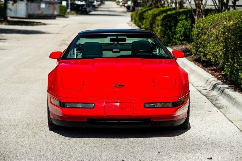 1992 Red Chevrolet Corvette Coupe