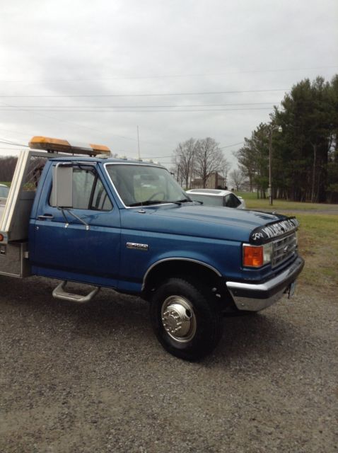 1988 Blue Ford F-450 Cab & Chassis