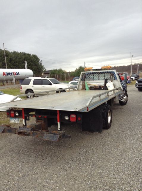 1988 Blue Ford F-450 Cab & Chassis