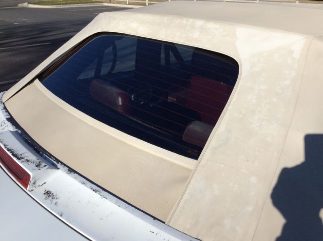 1993 White Oldsmobile Cutlass Convertible