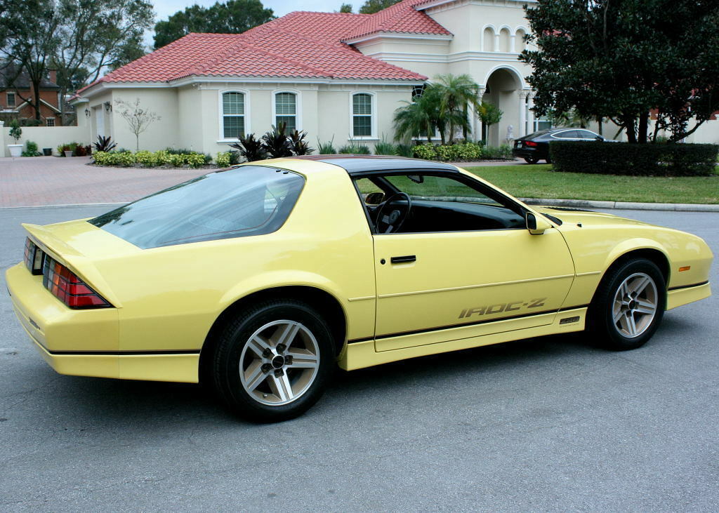 1987 Yellow Chevrolet Camaro Coupe