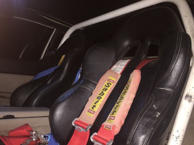 1987 White Porsche 944 Coupe