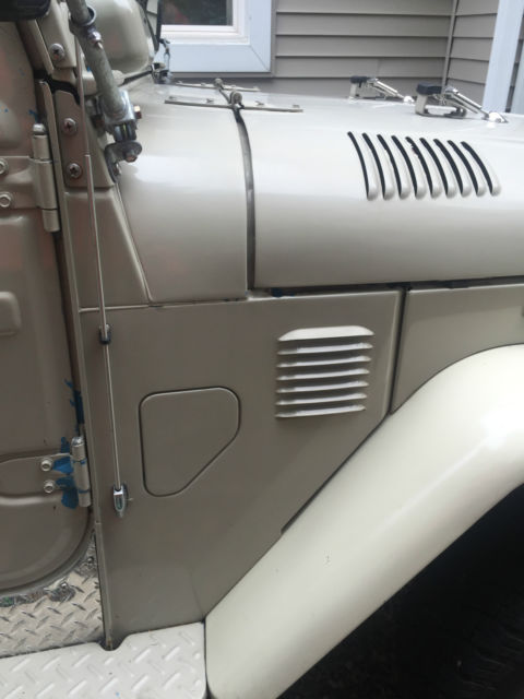 1980 Desert Beige Toyota Land Cruiser