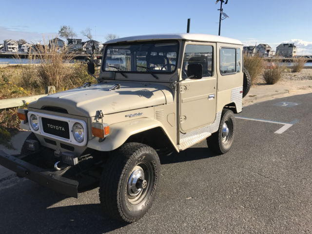 1980 Desert Beige Toyota Land Cruiser
