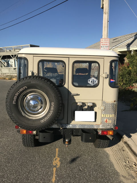 1980 Desert Beige Toyota Land Cruiser