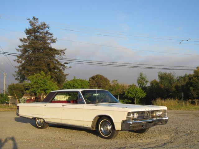 1967 White Chrysler New Yorker