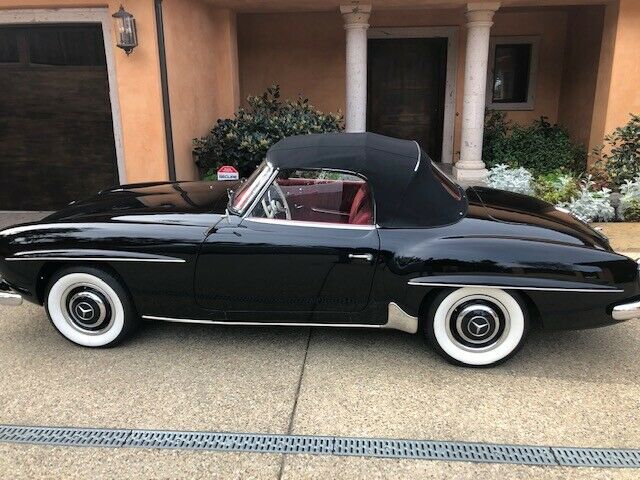 1959 Black Mercedes-Benz 190-Series