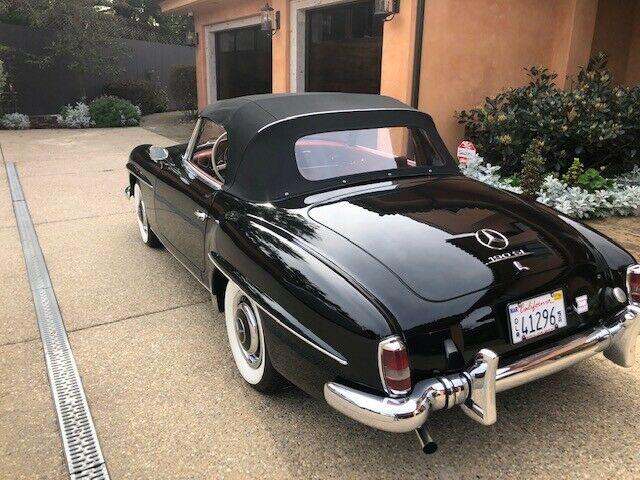 1959 Black Mercedes-Benz 190-Series