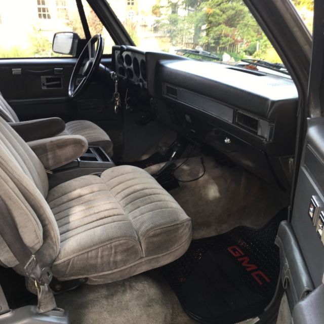 1990 GMC Suburban SUV