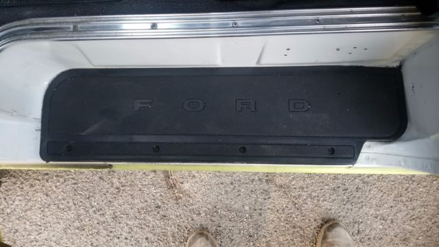 1991 Yellow Ford E-Series Van Standard Passenger Van