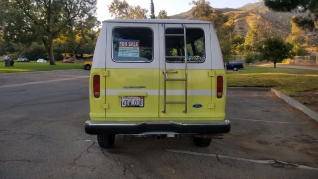 1991 Yellow Ford E-Series Van Standard Passenger Van
