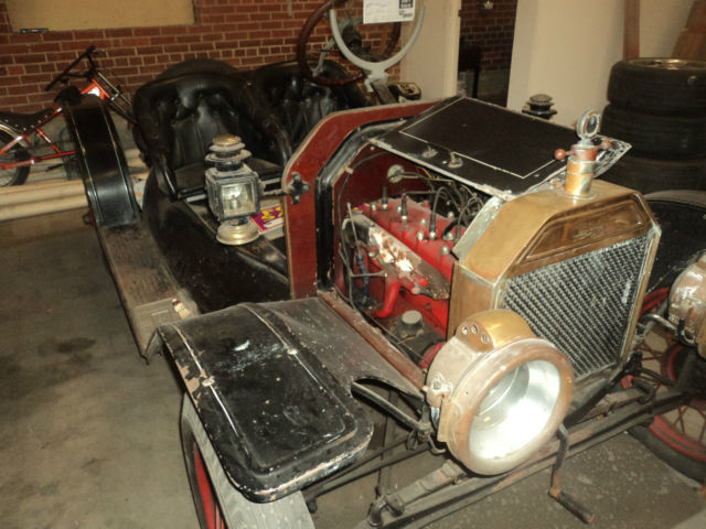 1908 black Ford Other s seater