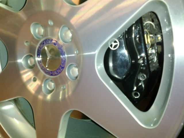 1986 dark grey Mercedes-Benz 190-Series Sedan