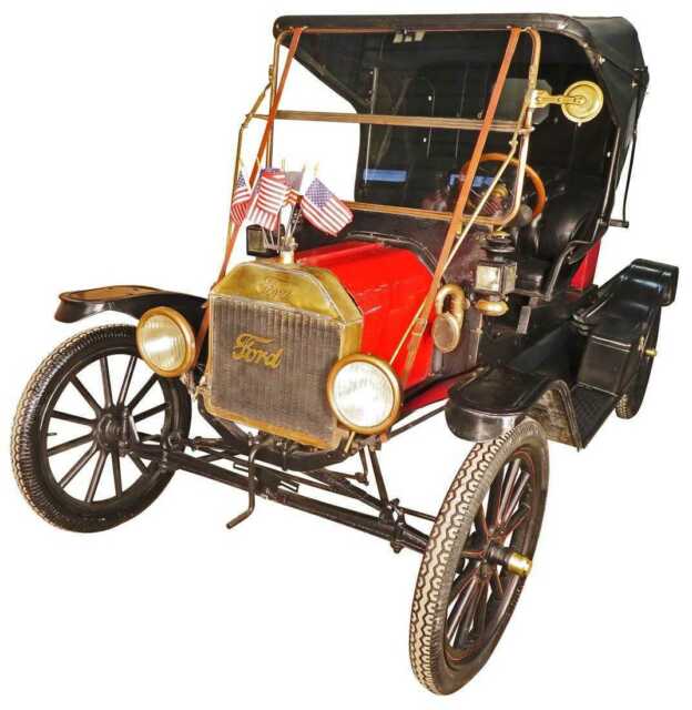 1913 Black Ford Model T Convertible