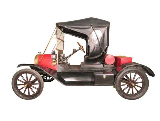 1913 Black Ford Model T Convertible