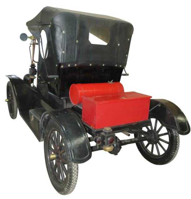 1913 Black Ford Model T Convertible