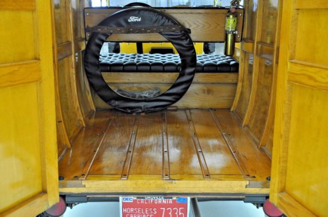 1914 Blue Ford Model T