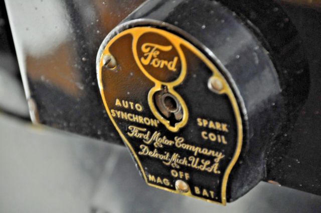 1914 Blue Ford Model T