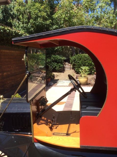 1914 Red Ford Model T