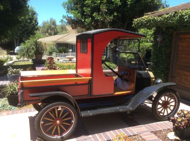 1914 Red Ford Model T