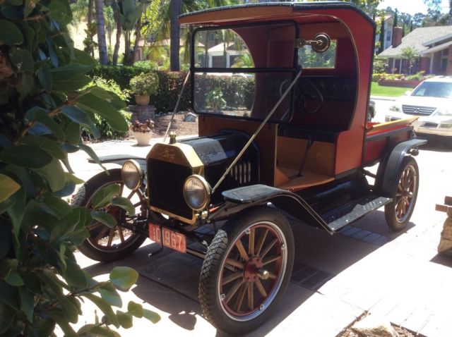 1914 Red Ford Model T