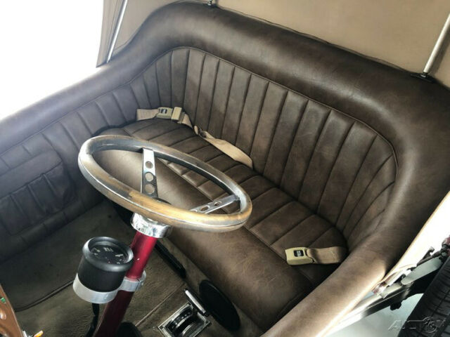 1914 Red Ford Model T