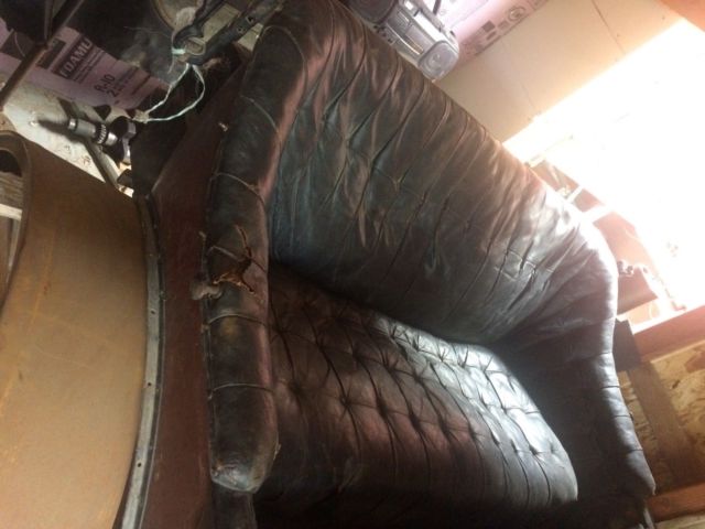 1915 Red Oldsmobile 42