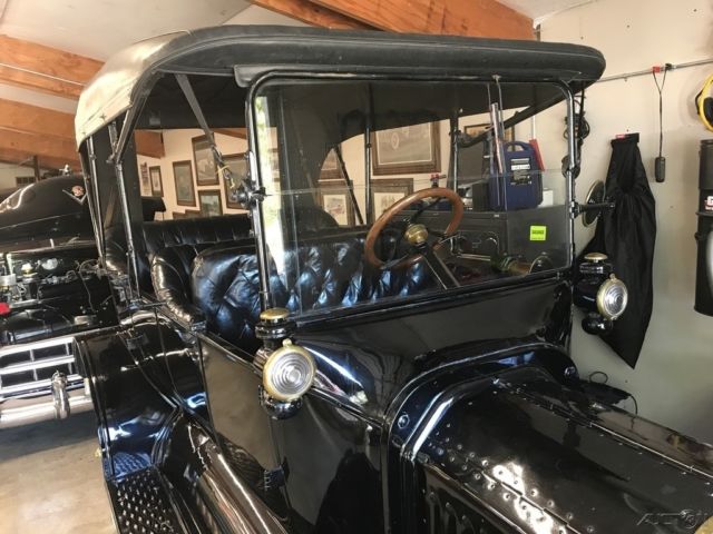 1915 Black Ford Model T Coupe