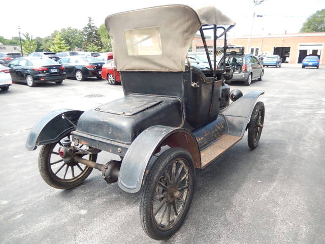 1916 Black Ford Model T Convertible