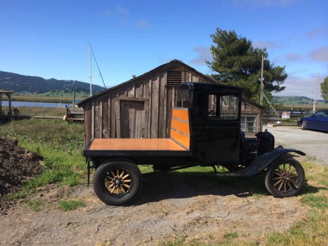 1917 Black Ford Model T Pickup